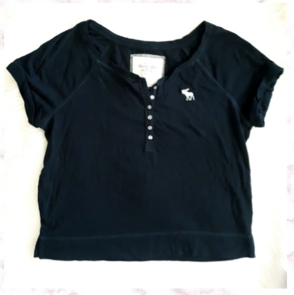 Abercrombie & Fitch Tops - ABERCROMBIE & FITCH Crop Tee